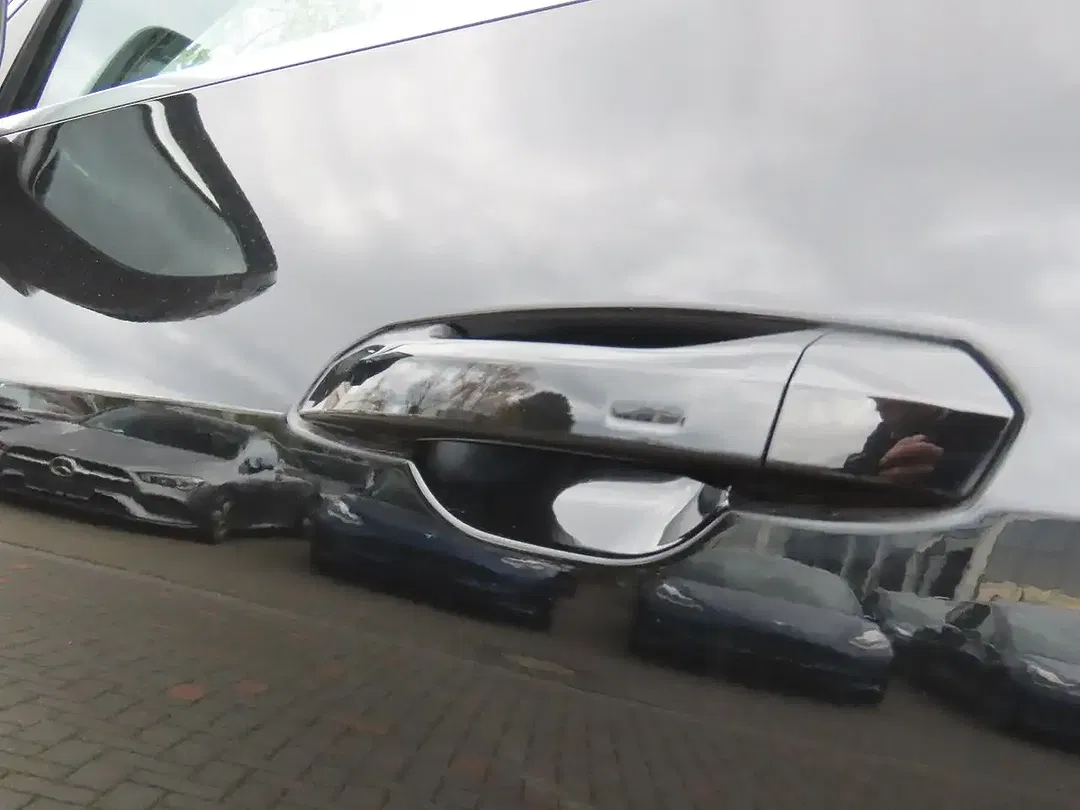 Audi e-tron - Thumbnail 13