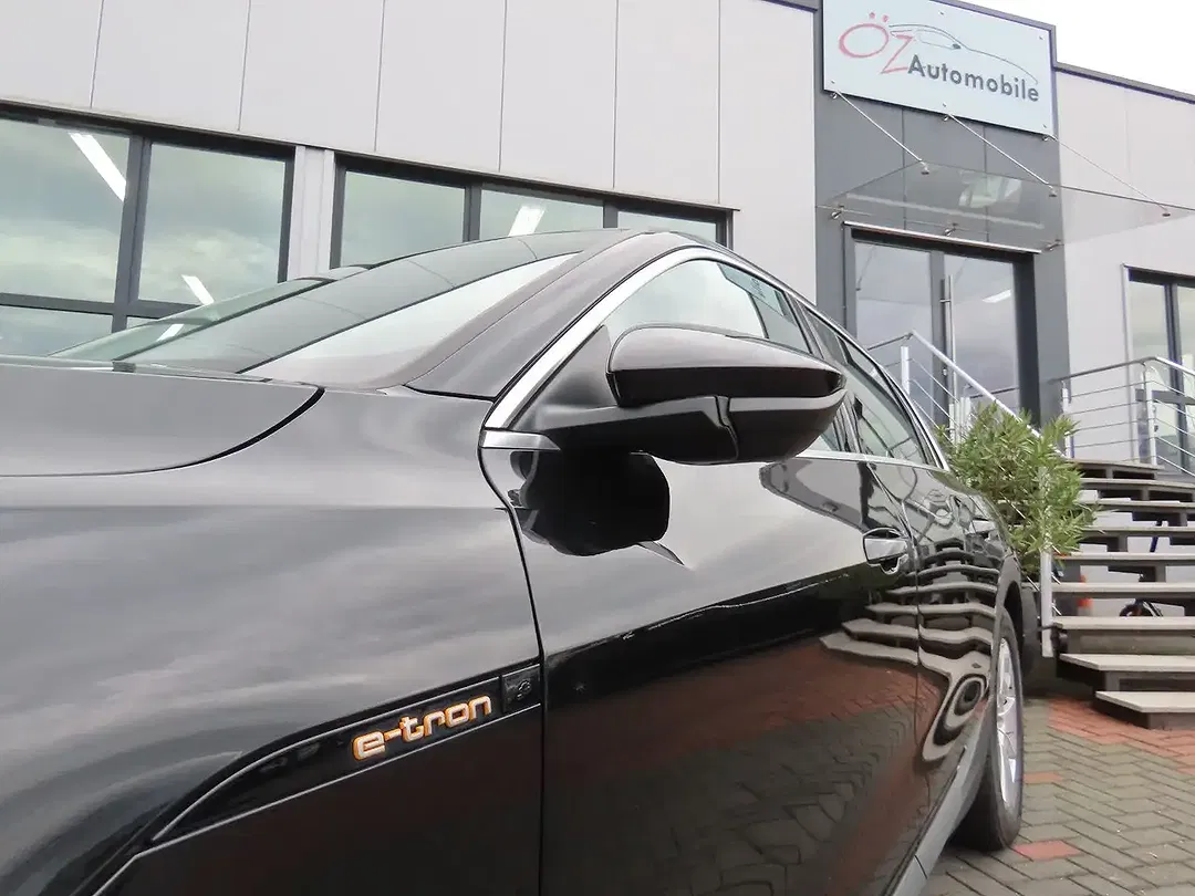 Audi e-tron - Thumbnail 15