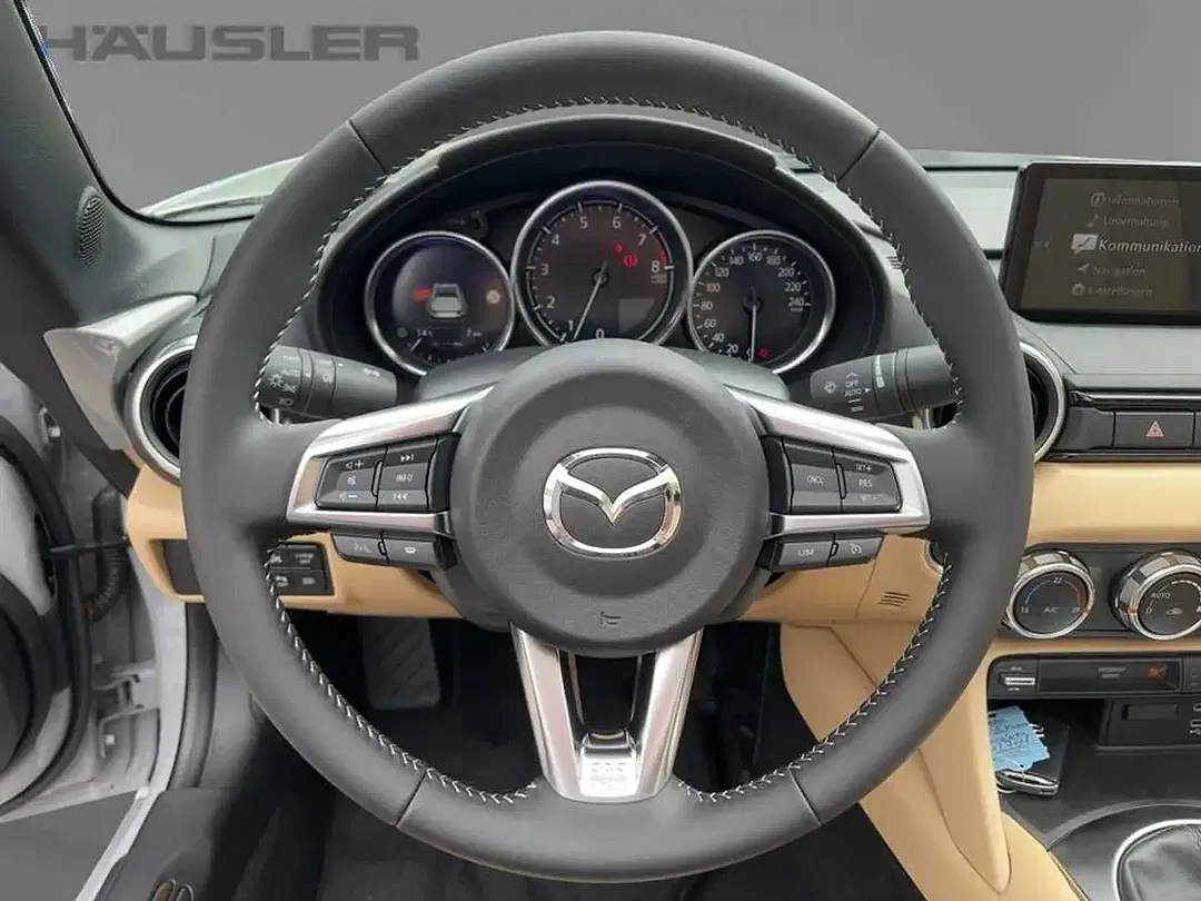 Mazda MX-5 - Thumbnail 11