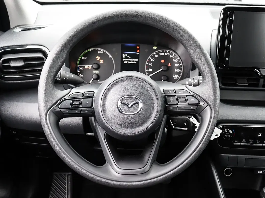 Mazda 2 - Thumbnail 7