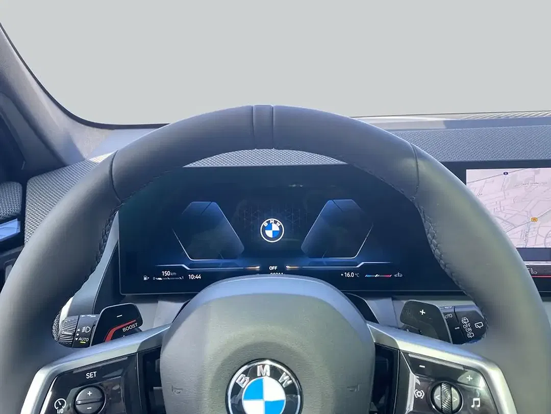 BMW 330 - Thumbnail 13