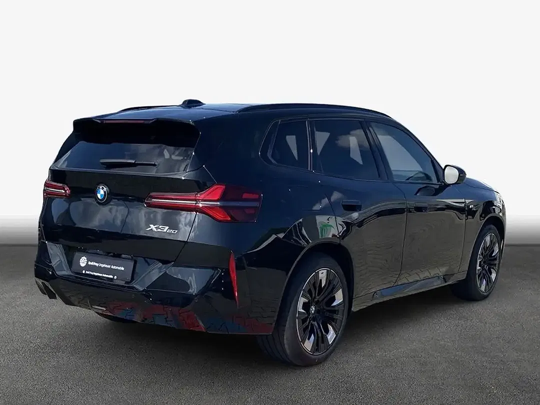 BMW 330 - Thumbnail 2