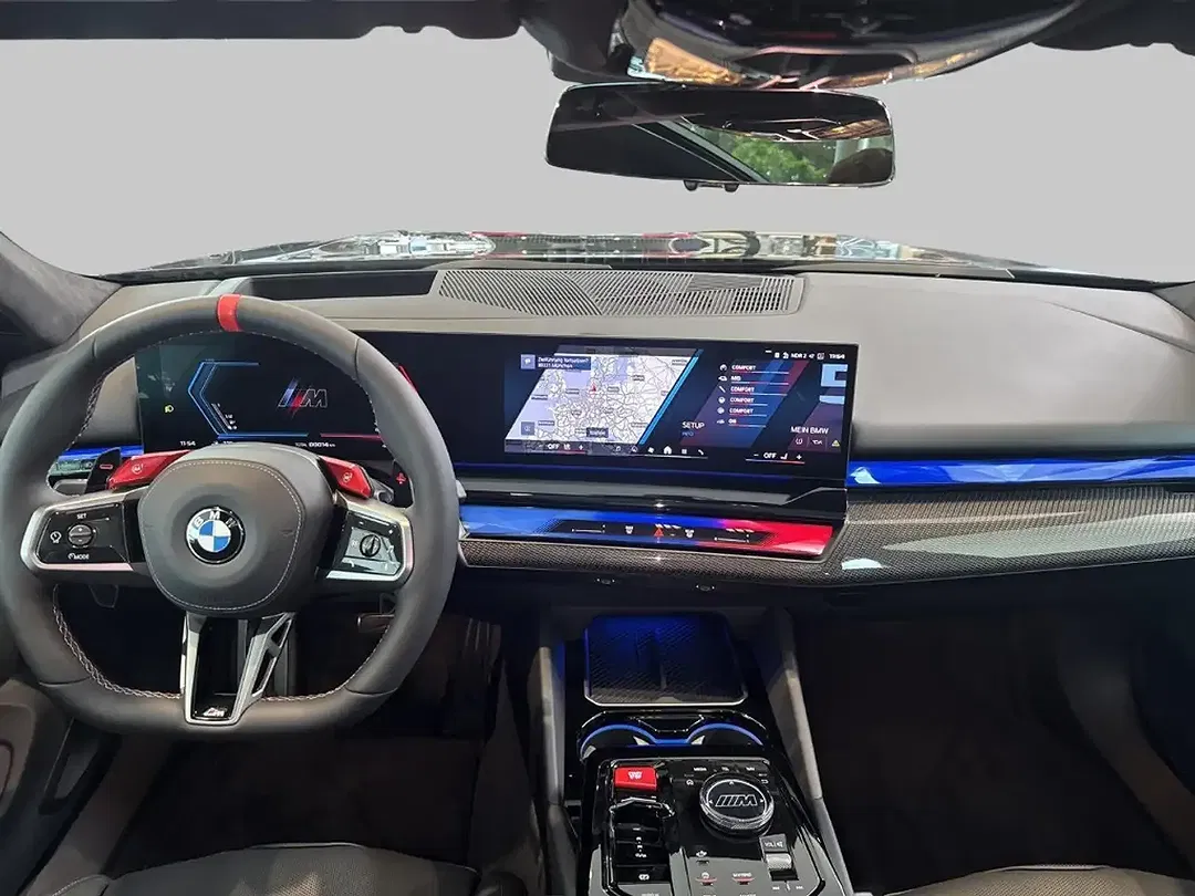 BMW M5 - Thumbnail 7