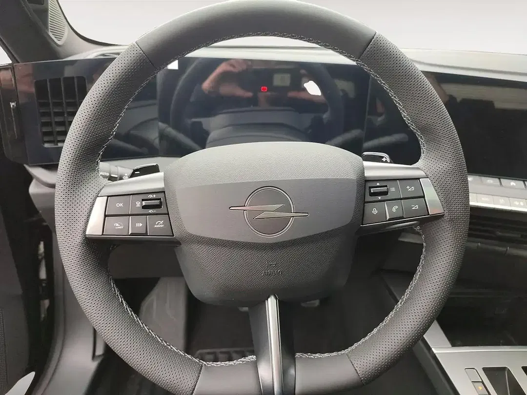 Opel Astra - Thumbnail 15