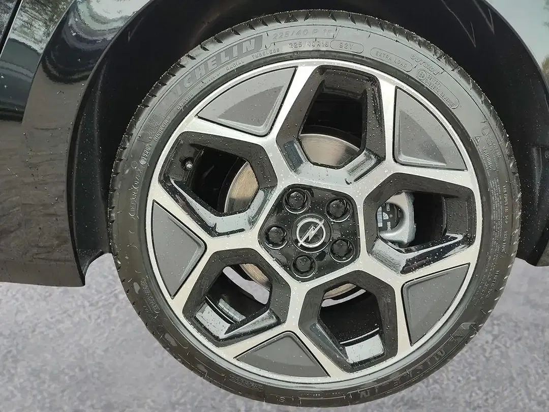 Opel Astra - Thumbnail 6
