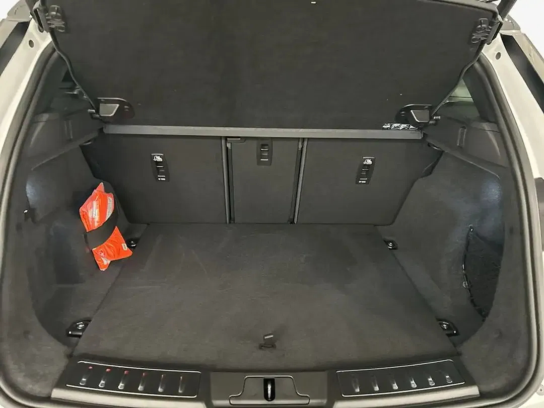 Land Rover Range Rover Evoque - Thumbnail 12