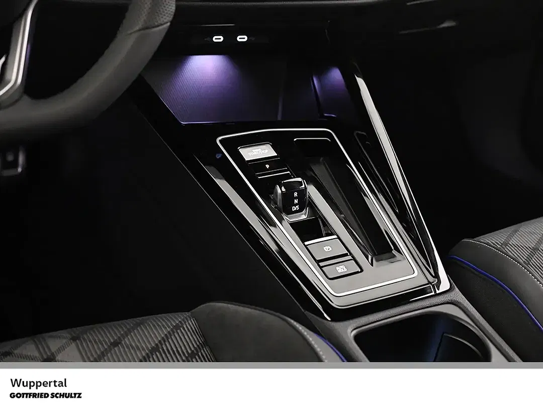 Volkswagen Golf R - Thumbnail 14
