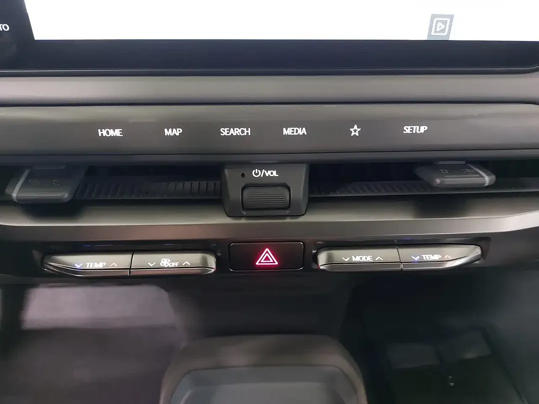 Kia EV3 - Thumbnail 11