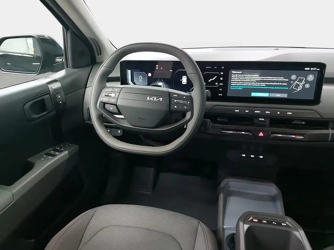 Kia EV3 - Thumbnail 8