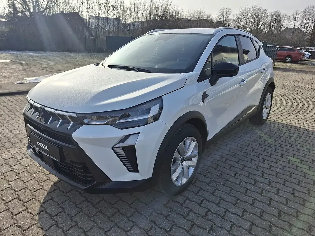 Mitsubishi ASX - Thumbnail 3