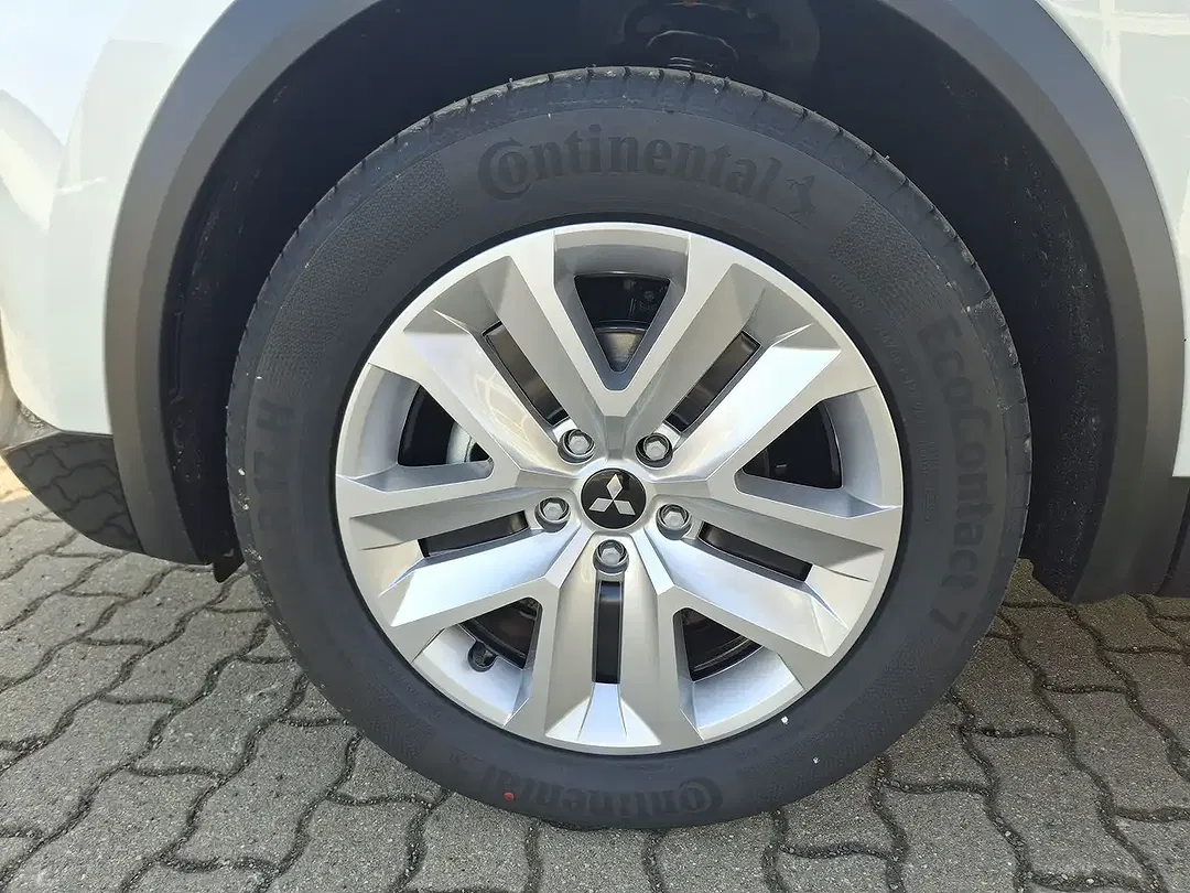 Mitsubishi ASX - Thumbnail 6