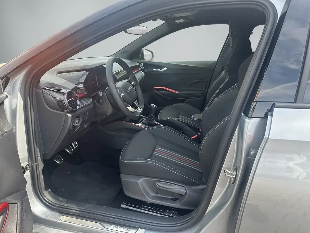 Skoda Fabia - Thumbnail 6