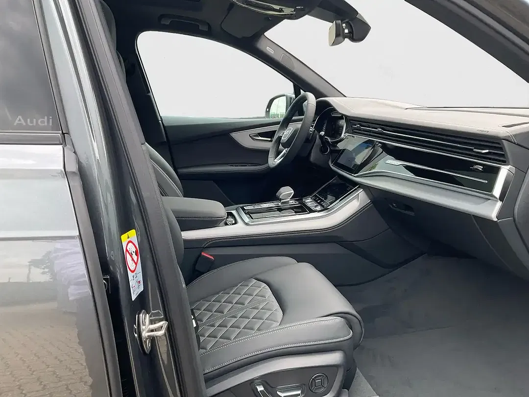 Audi Q7 - Thumbnail 15