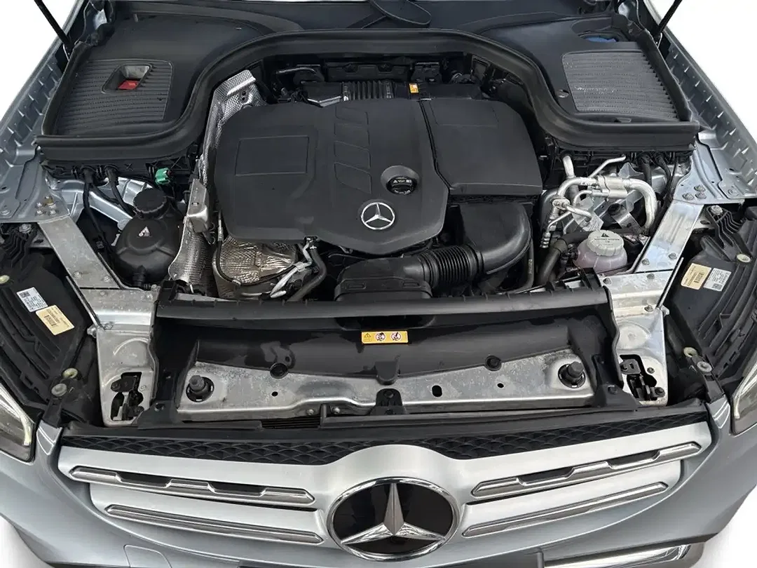Mercedes-Benz GLC 300 - Thumbnail 10