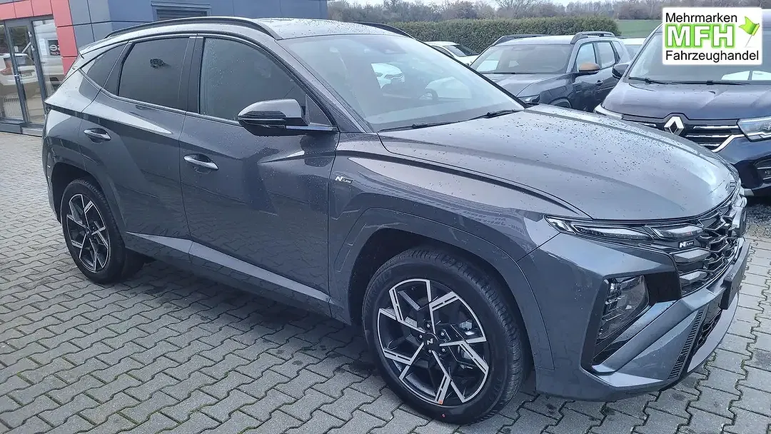 Hyundai TUCSON - Thumbnail 3