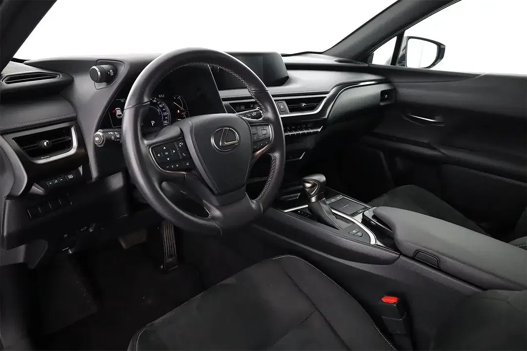 Lexus UX 250h - Thumbnail 11