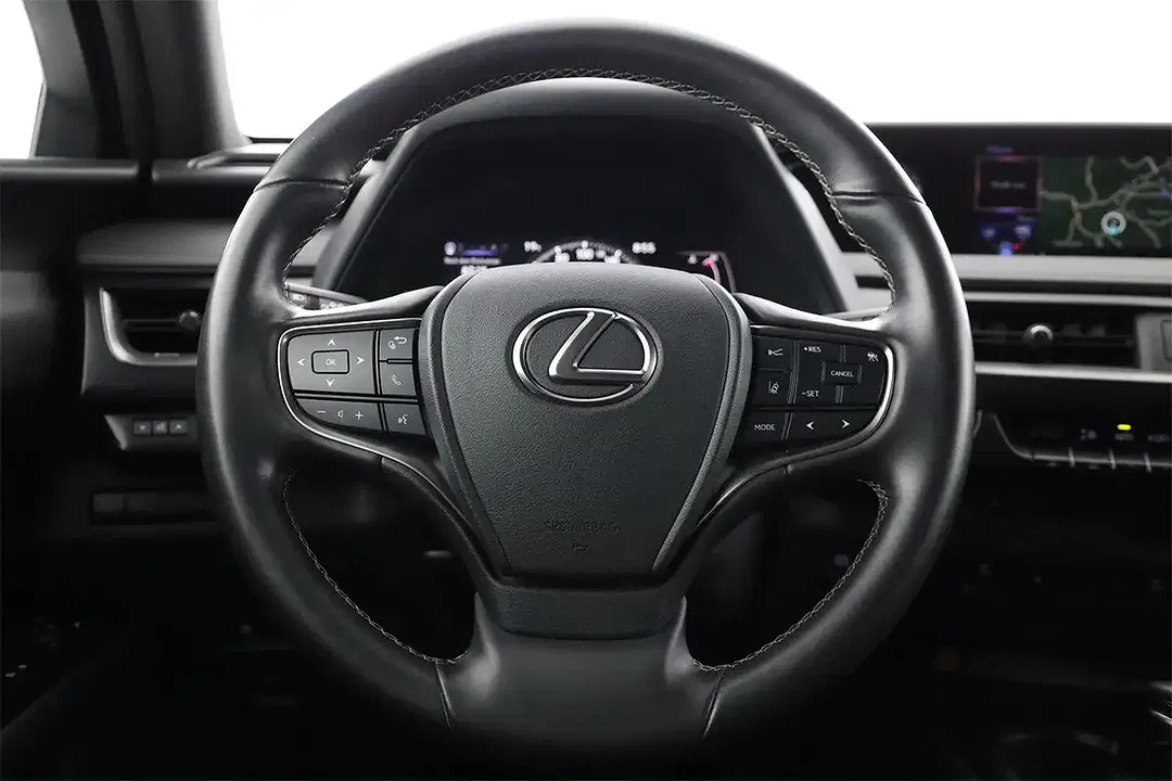 Lexus UX 250h - Thumbnail 16