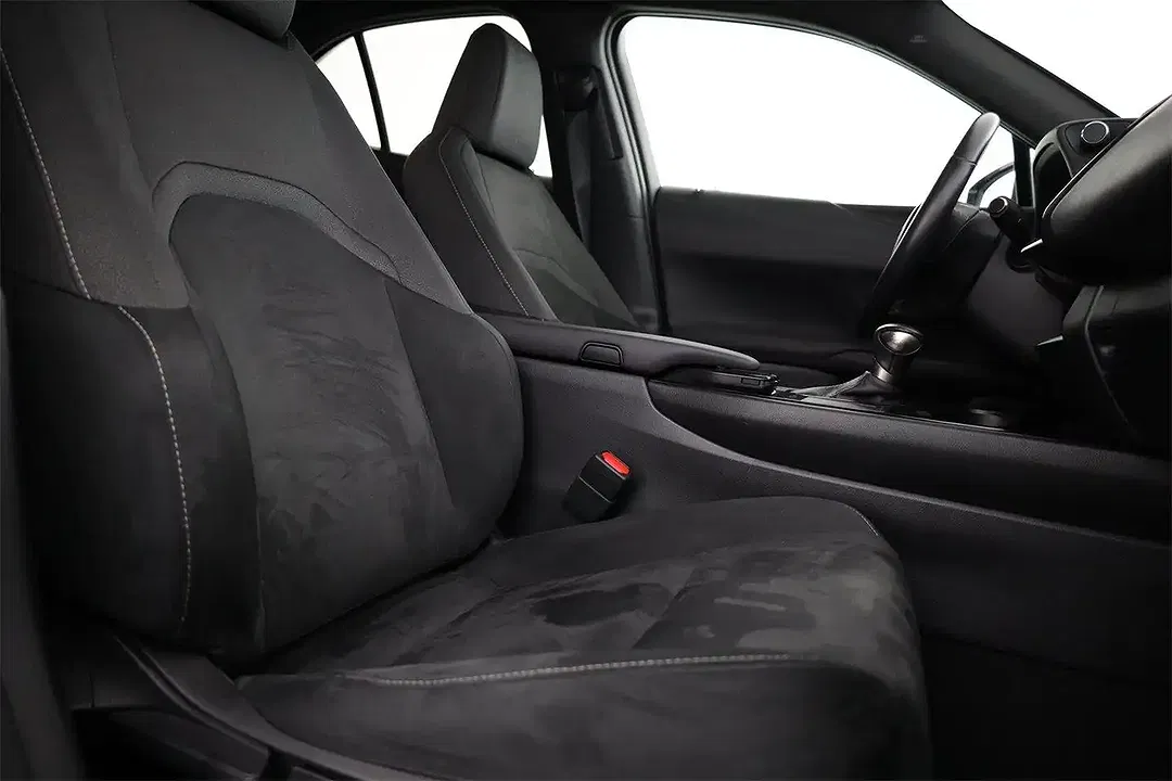 Lexus UX 250h - Thumbnail 19