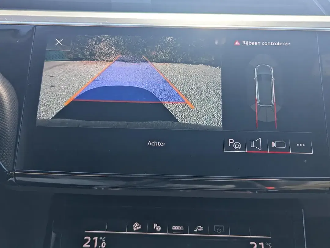 Audi SQ8 e-tron - Thumbnail 12