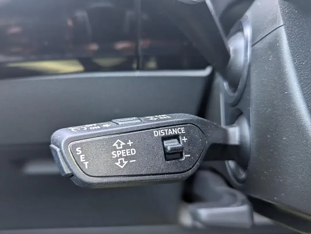 Audi SQ8 e-tron - Thumbnail 4