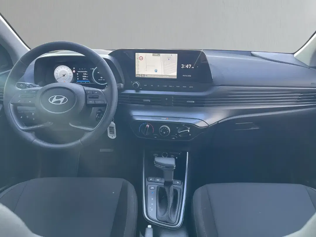 Hyundai i20 - Thumbnail 9
