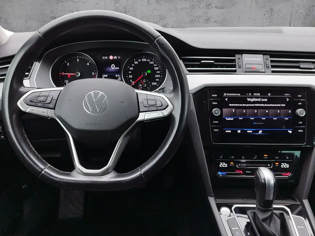 Volkswagen Passat Variant - Thumbnail 10