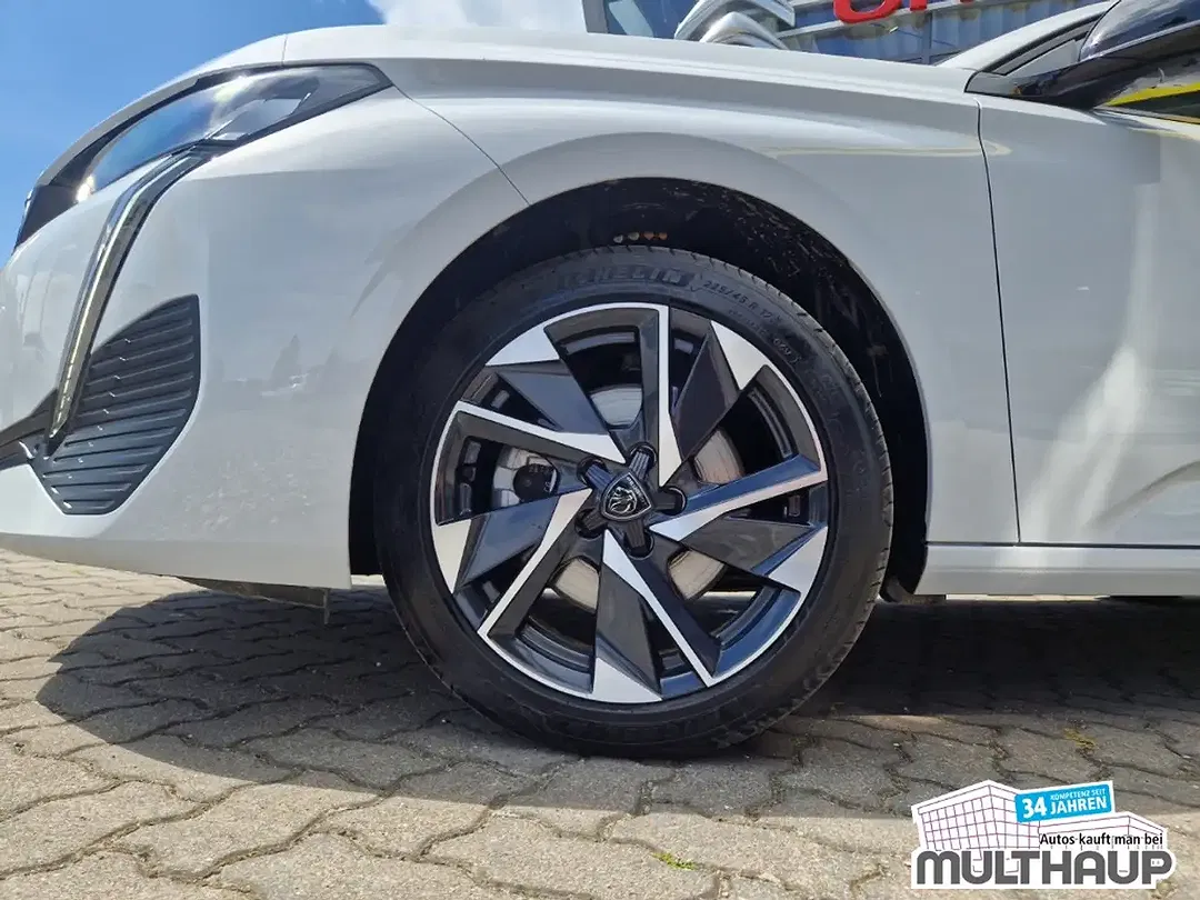 Peugeot 308 - Thumbnail 2