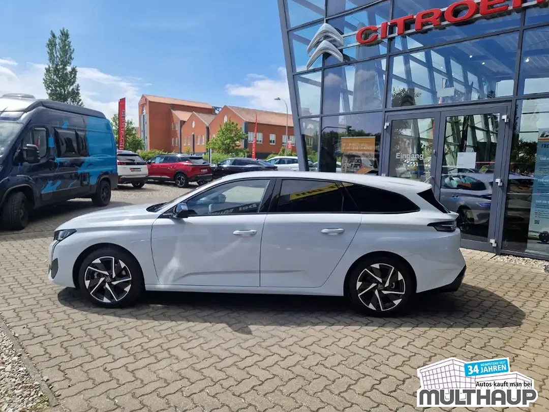 Peugeot 308 - Thumbnail 3