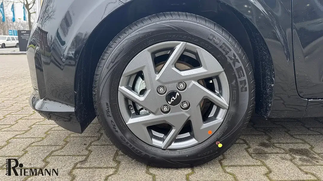 Kia Picanto - Thumbnail 9