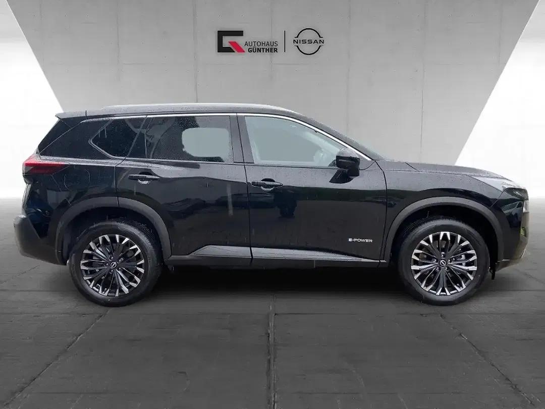 Nissan X-Trail - Thumbnail 4