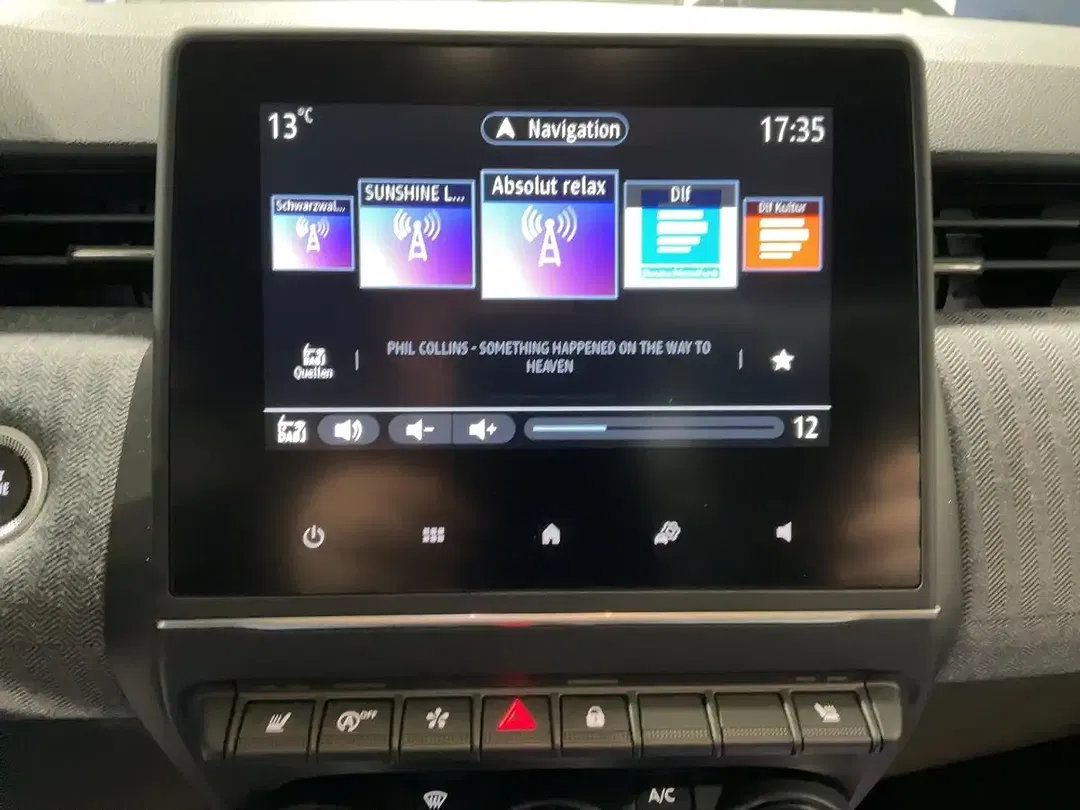 Renault Clio - Thumbnail 11