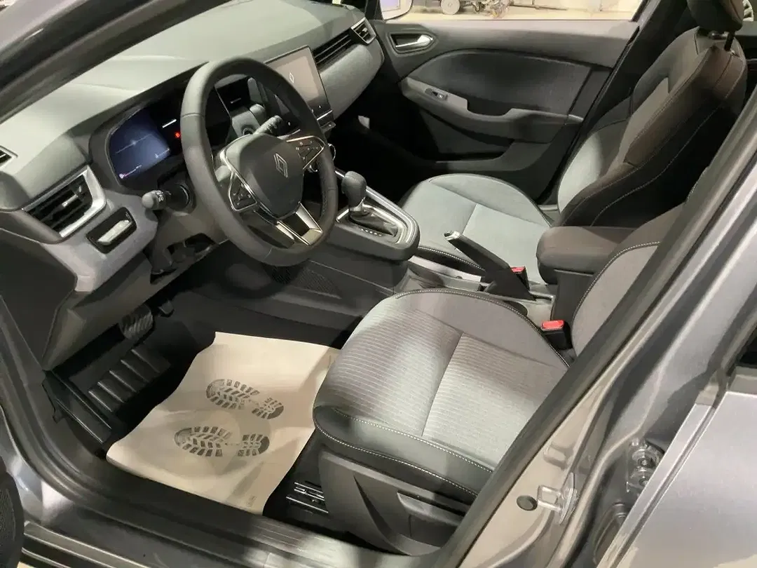 Renault Clio - Thumbnail 7