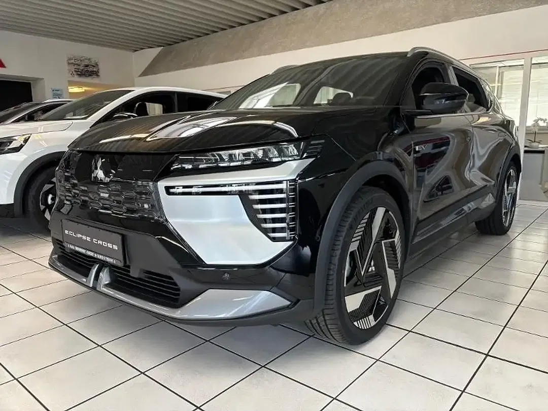 Mitsubishi Eclipse Cross - Thumbnail 1