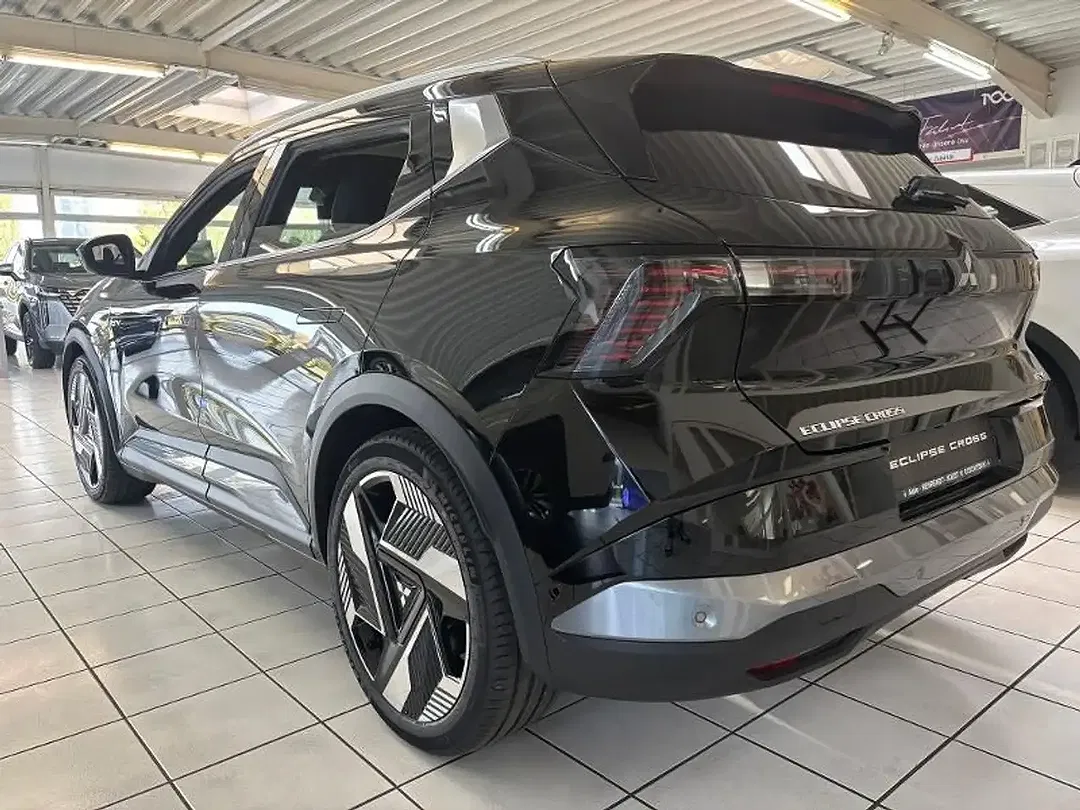 Mitsubishi Eclipse Cross - Thumbnail 3