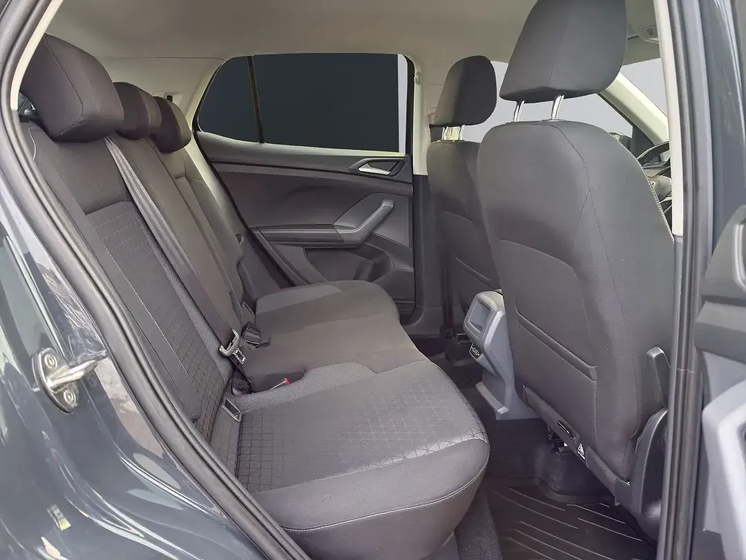 Volkswagen T-Cross - Thumbnail 12