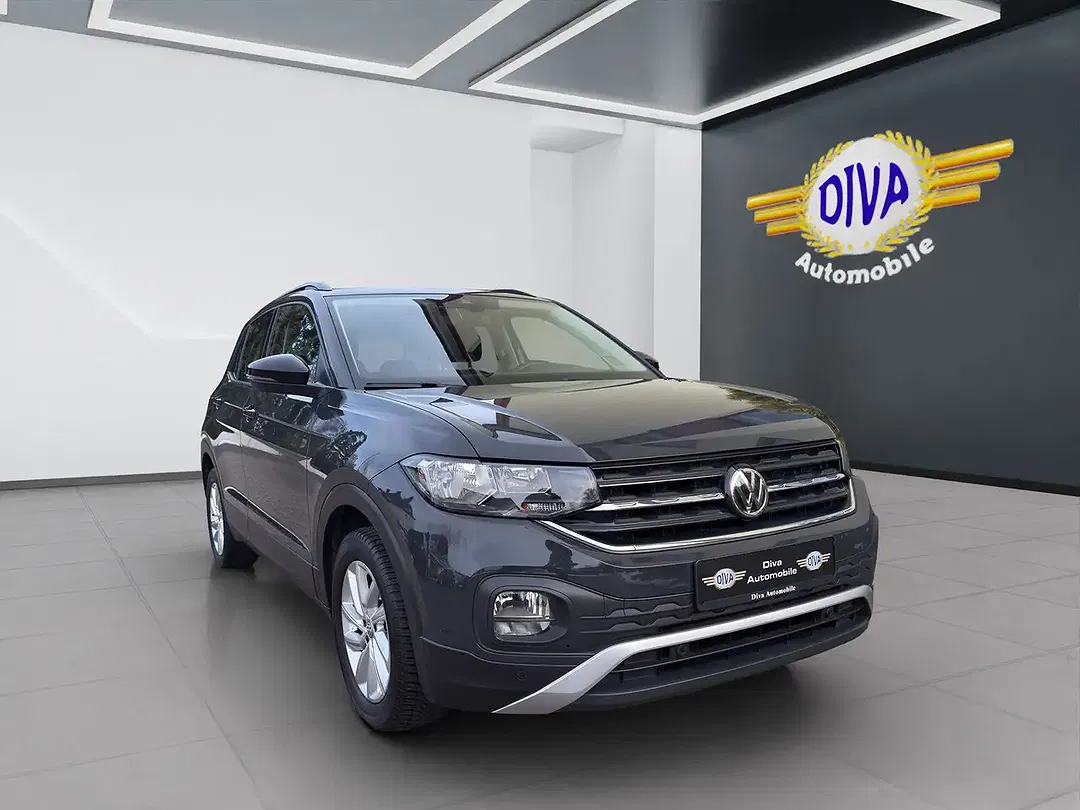 Volkswagen T-Cross - Thumbnail 3