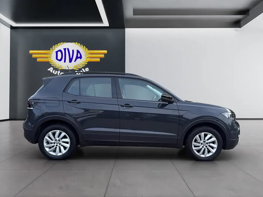 Volkswagen T-Cross - Thumbnail 8