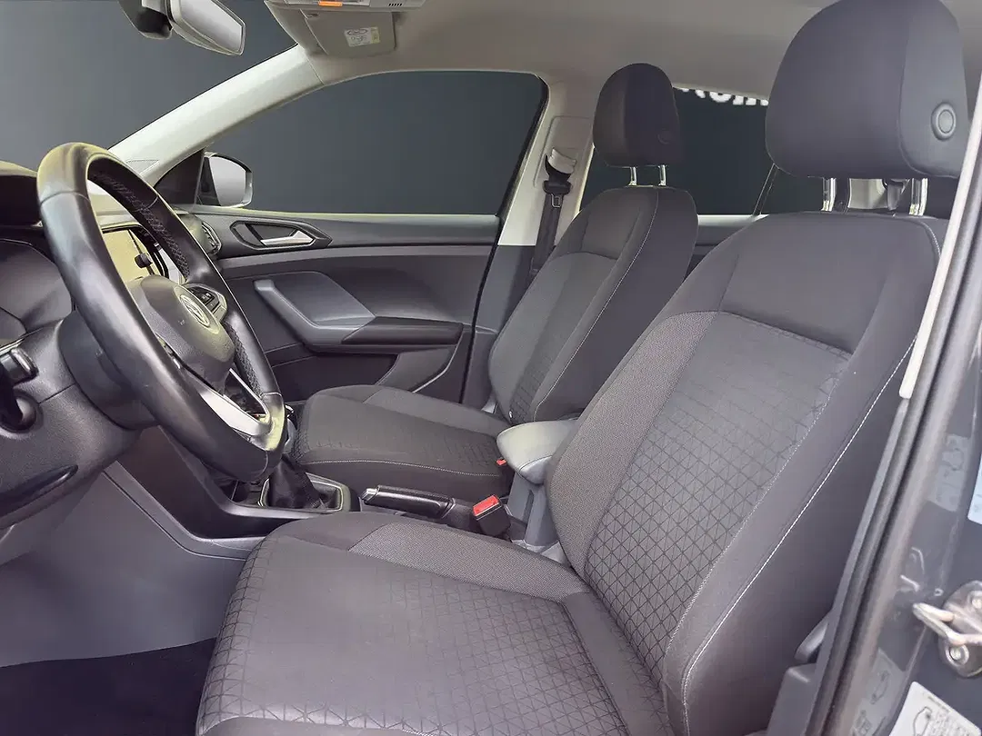 Volkswagen T-Cross - Thumbnail 9