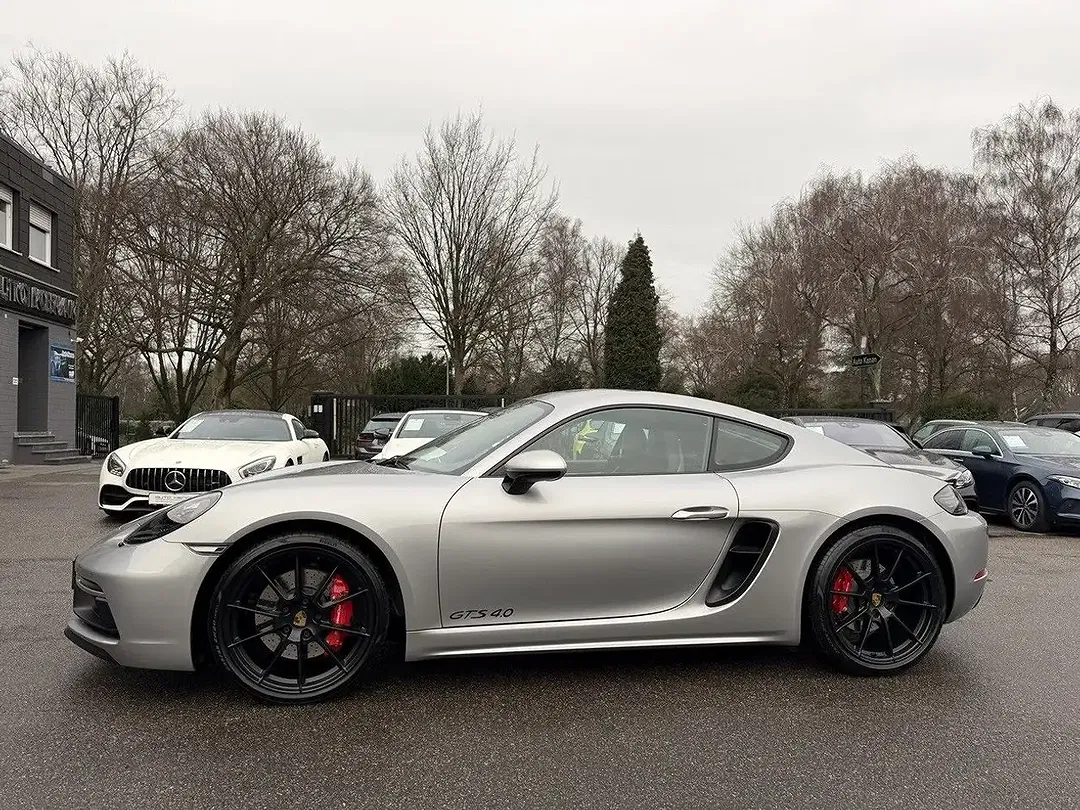 Porsche Cayman - Thumbnail 11