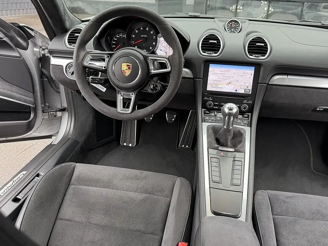 Porsche Cayman - Thumbnail 5