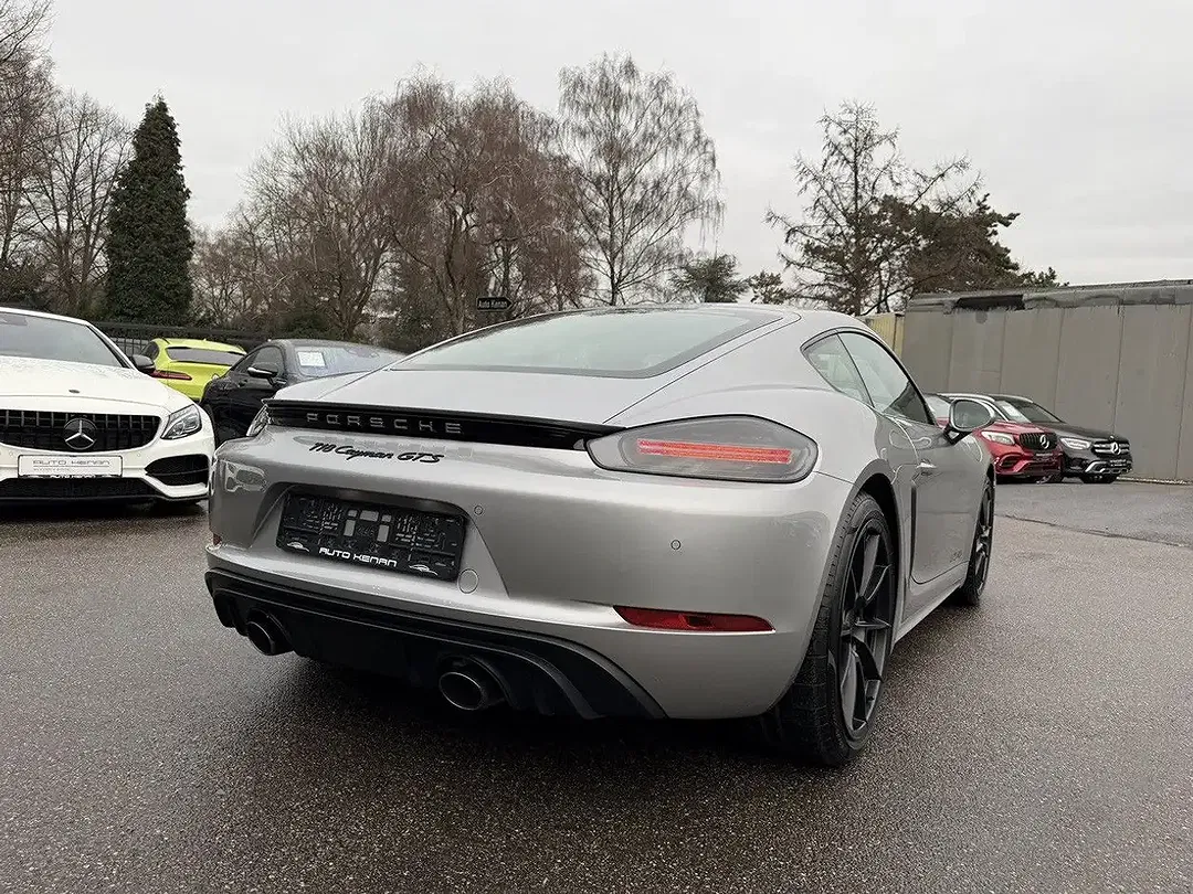Porsche Cayman - Thumbnail 6
