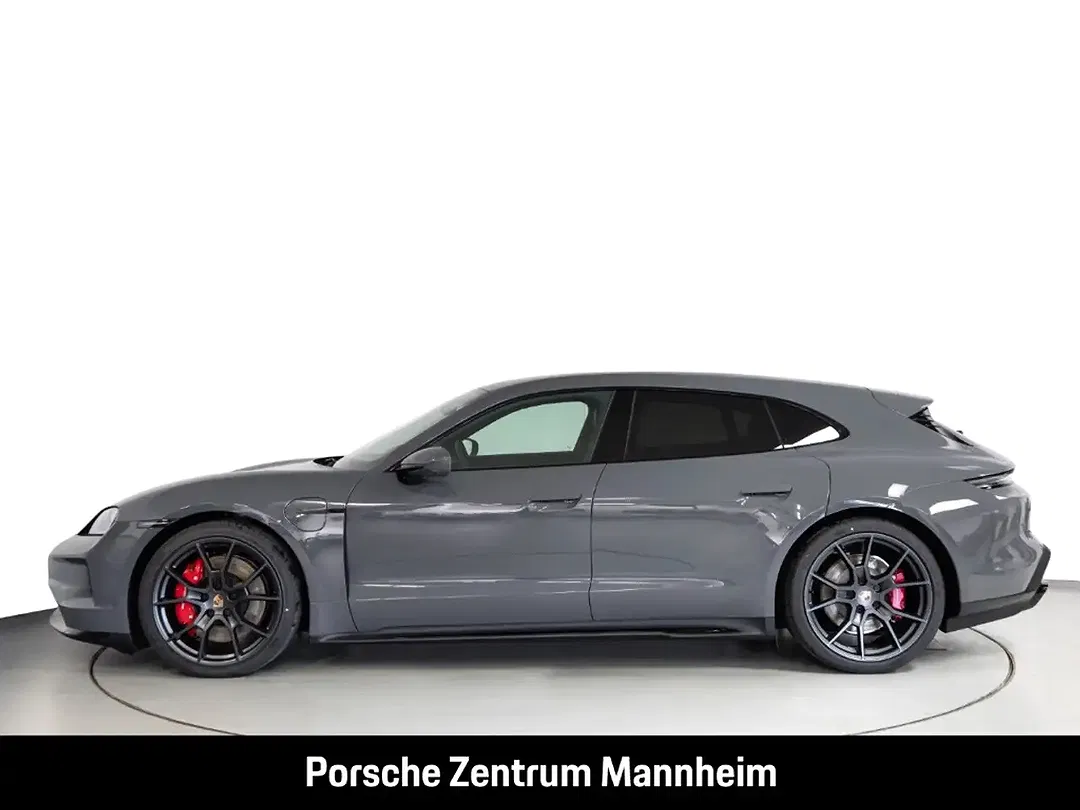 Porsche Taycan - Thumbnail 2