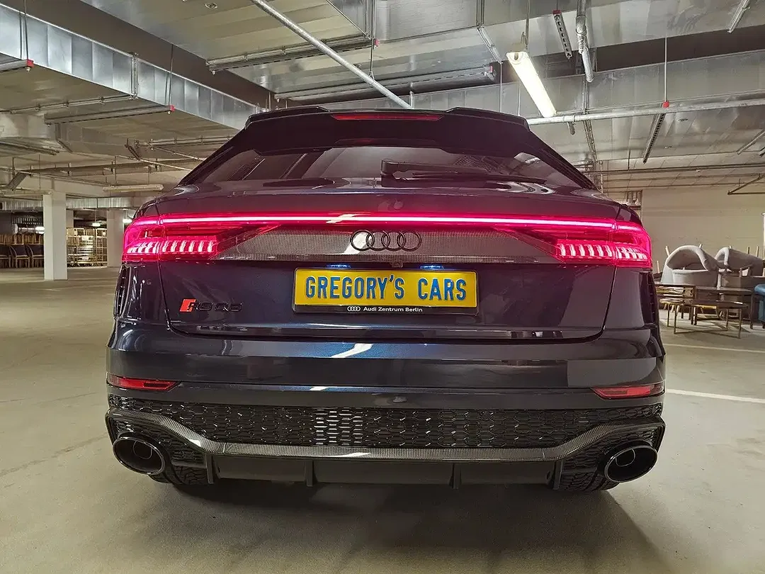 Audi RS Q8 - Thumbnail 5