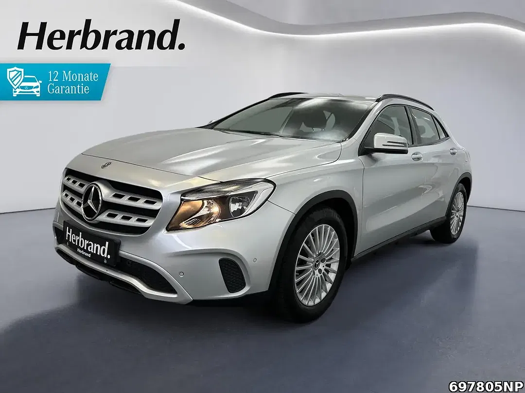 Mercedes-Benz GLA 180