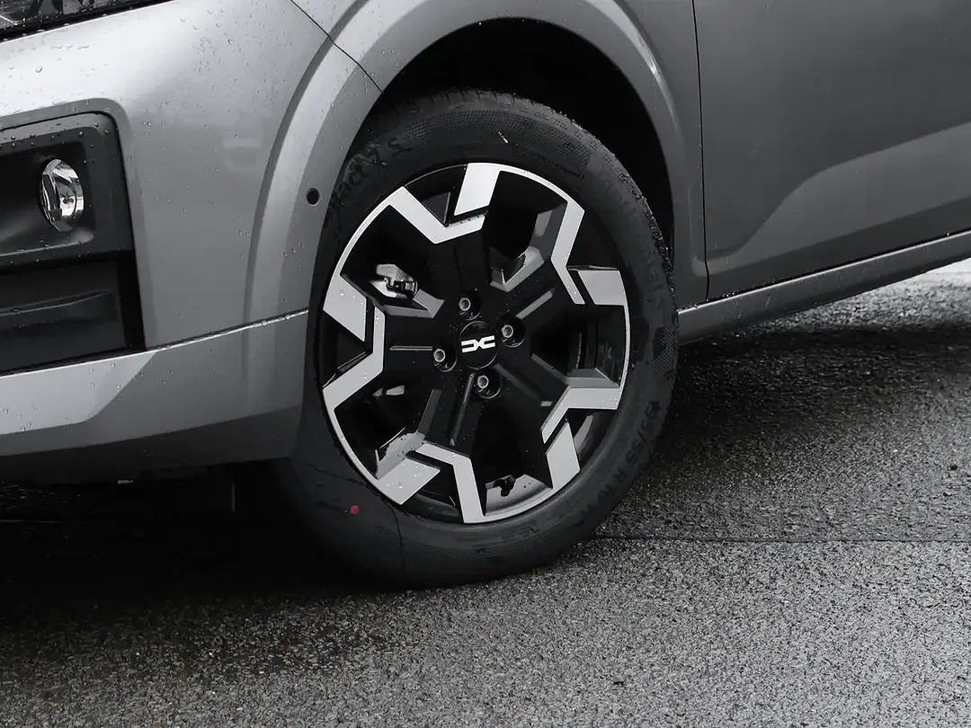 Dacia Sandero - Thumbnail 14