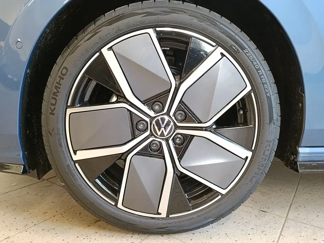 Volkswagen Golf Variant - Thumbnail 6
