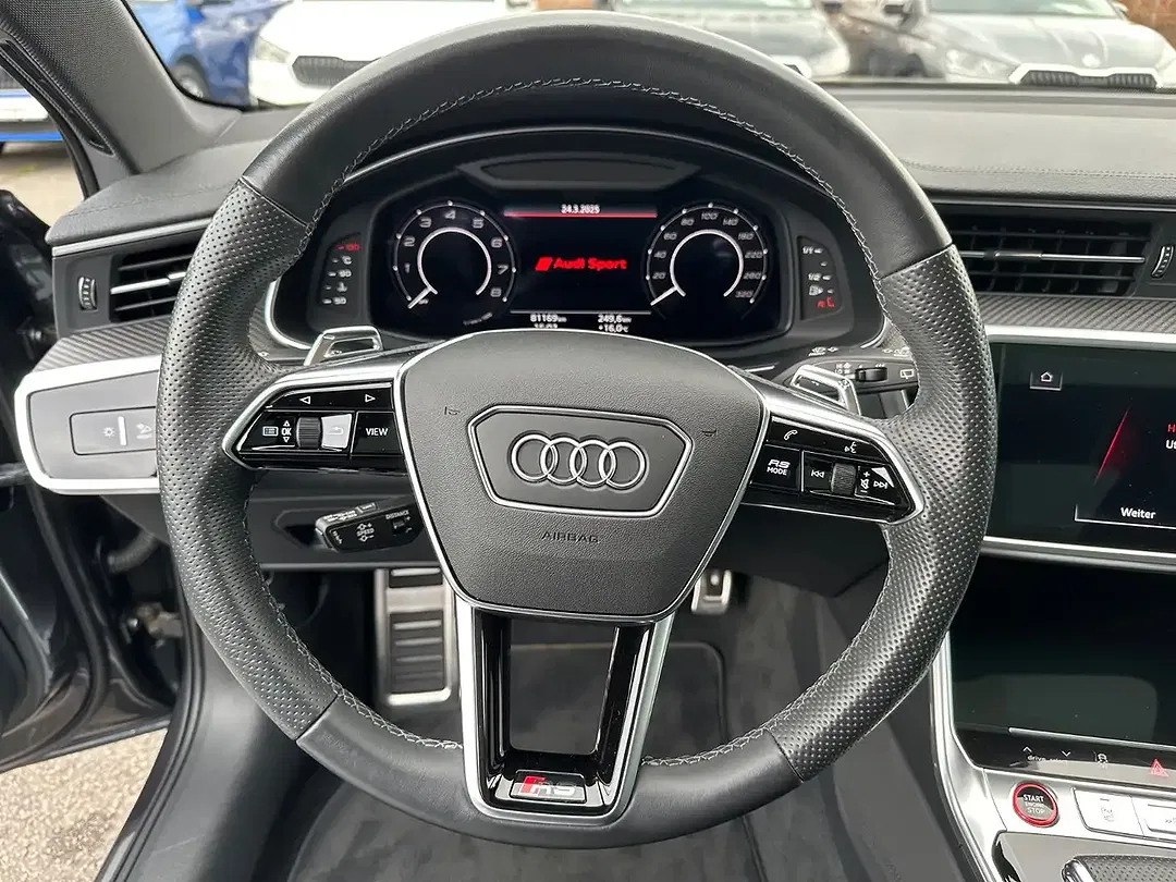 Audi RS6 - Thumbnail 4