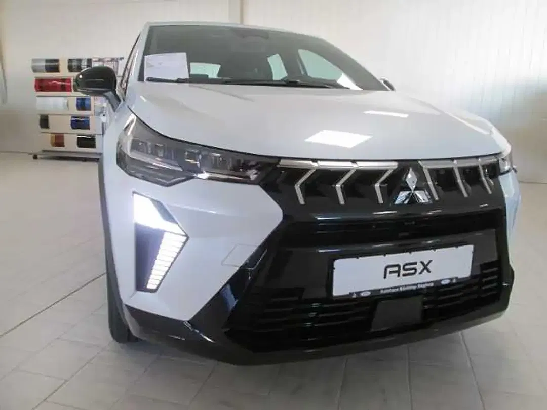 Mitsubishi ASX - Thumbnail 4