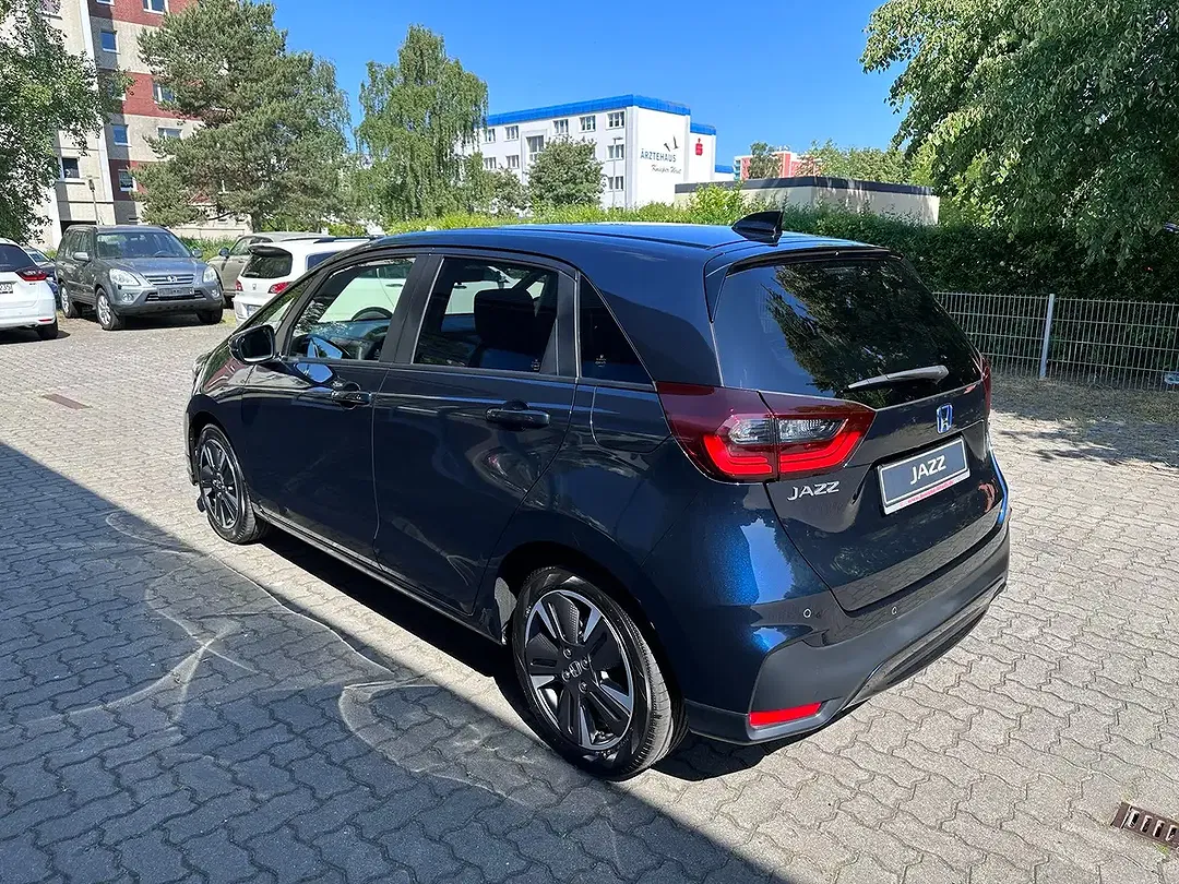 Honda Jazz - Thumbnail 3