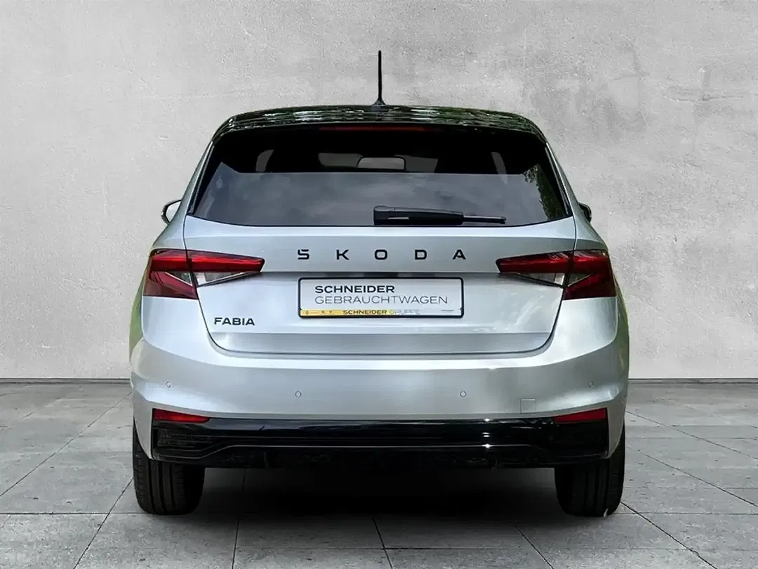 Skoda Fabia - Thumbnail 4
